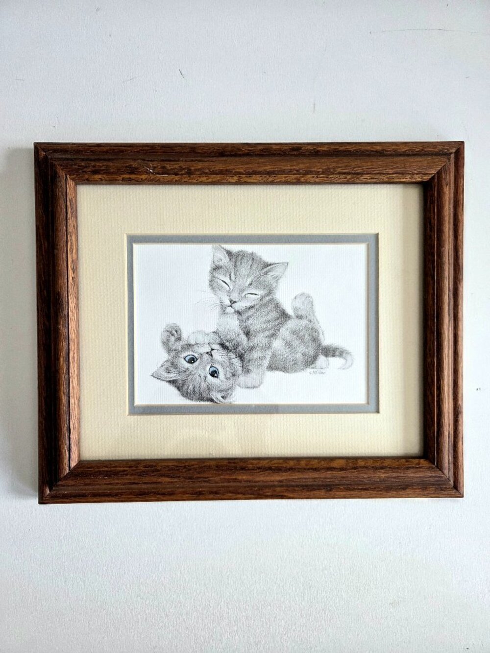 Signed by Virginia Miller Framed Art. Playing Kittens Portrait. - Picture 2 of 5